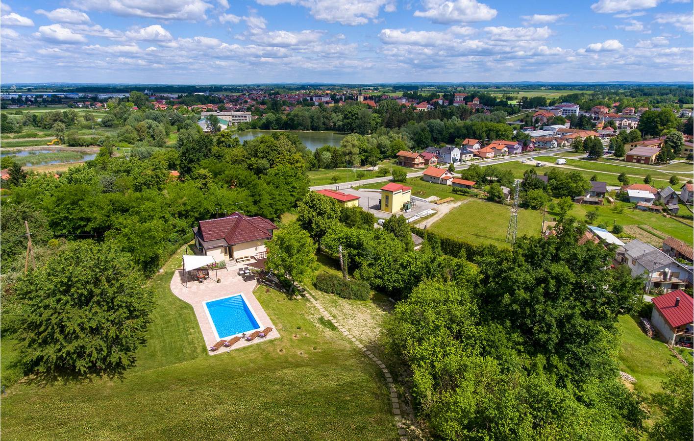 Gemütliche 1-Zimmer-Wohnung mit Pool, Terrasse und WLAN in der Nähe des Stadtzentrums von Ludbreg in Ludbreg, Varazdin