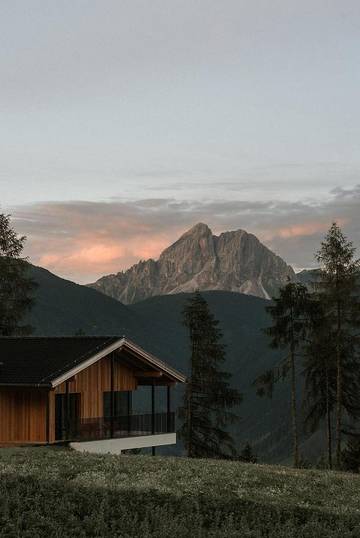 Chalet für 4 Personen, mit Ausblick und Garten sowie Sauna in Südtirol
