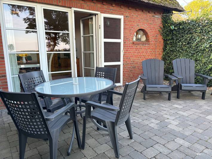 Liethshof - Ferienwohnung mit 2 Schlafzimmern, 58 qm, Parterre mit Südterras in Tönning, Halbinsel Eiderstedt