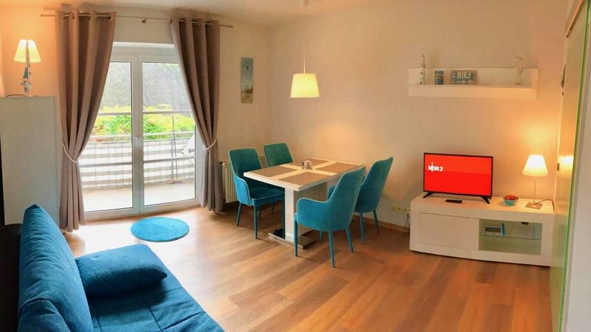 Ferienwohnung für 4 Personen, mit Balkon und Terrasse sowie Ausblick in Lichtenhagen - 3