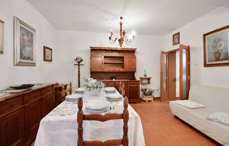 Appartement confortable avec parking et jardin à 2,5 km du Lido di Camaiore in Camaiore, Riviera Italienne