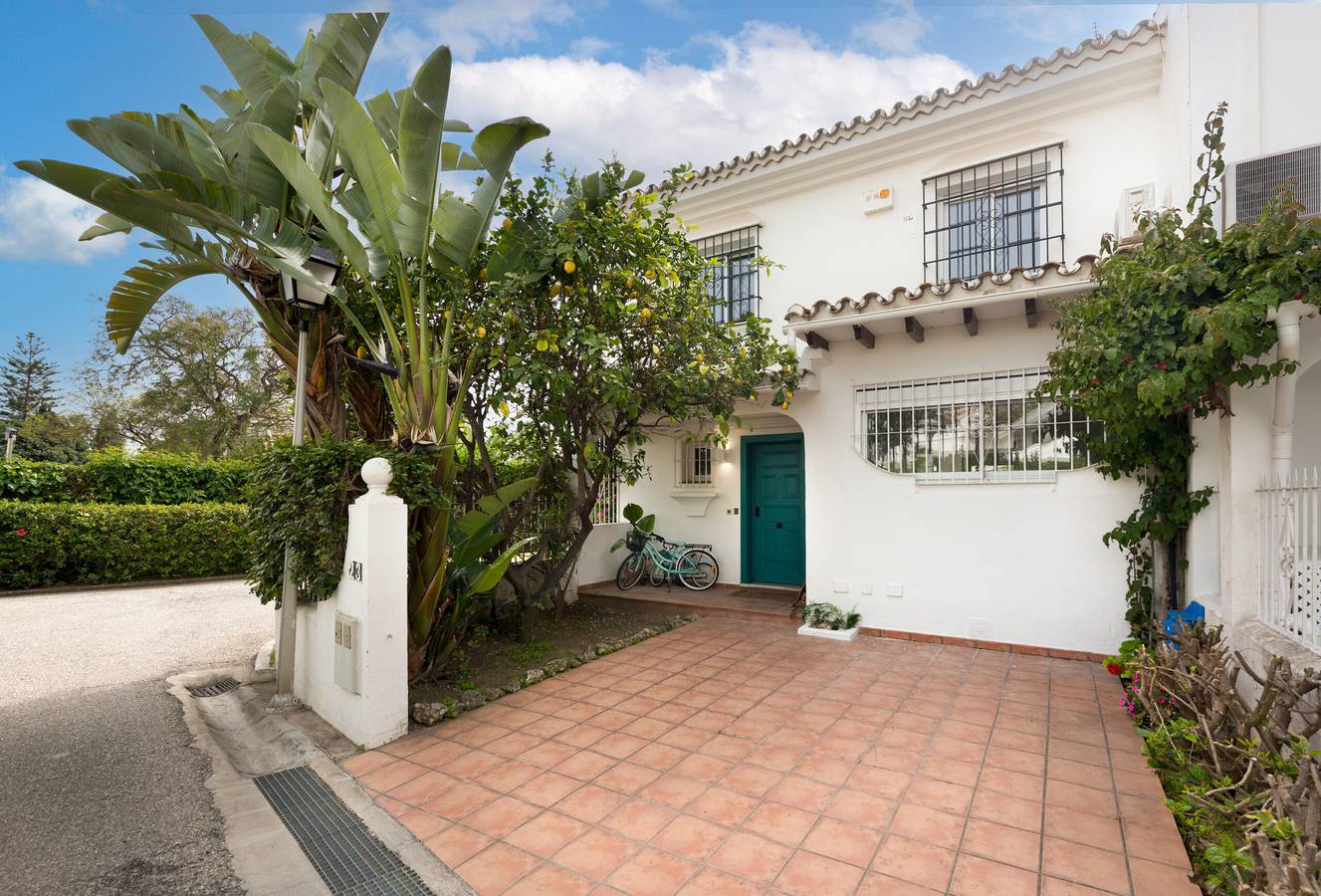 Villa Las Petunias in San Pedro Alcantara, Marbella