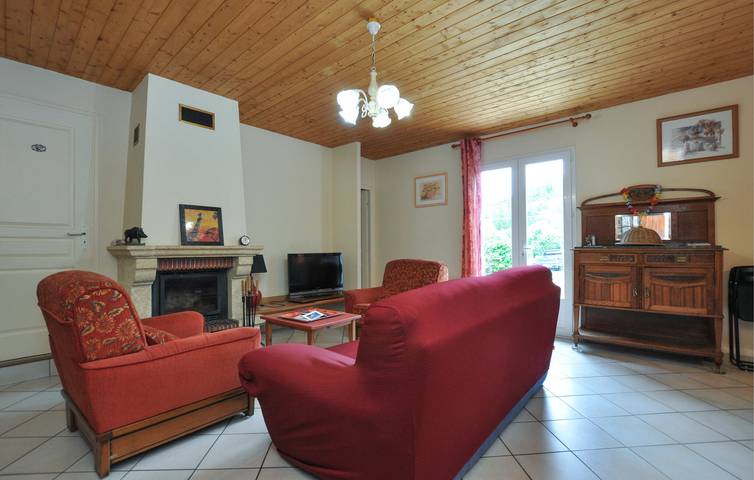 Gemütliche Wohnung in der Nähe von Fluss und Stadtzentrum mit Parkplatz in Saint-André-les-Alpes, Castellane und Umgebung