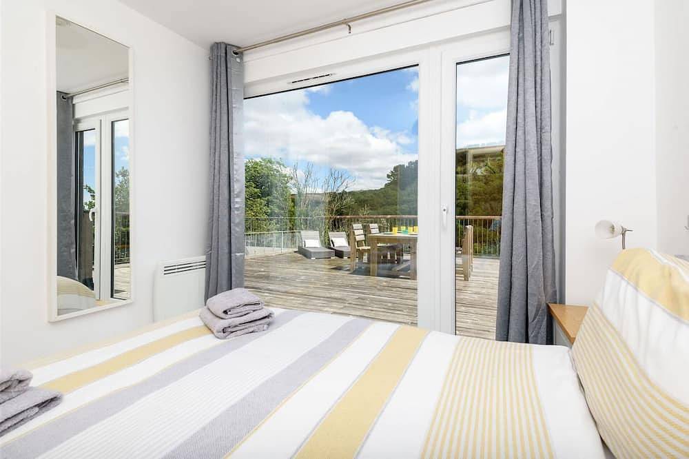 Moderne Villa für vier Personen mit großem Balkon und Meerblick in Cornwall