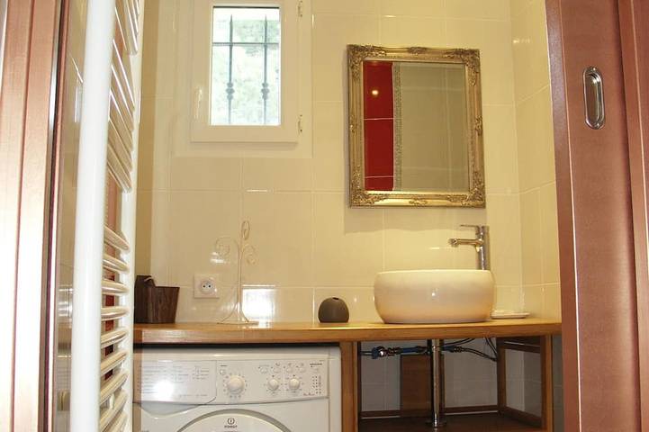 Gîte pour 2 personnes, avec jardin à Jonquerettes - 4