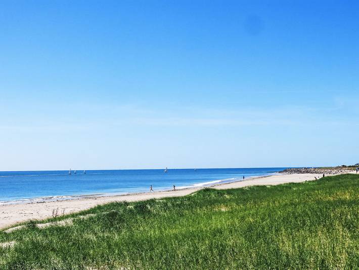 Location de vacances pour 10 personnes, avec terrasse et jardin dans Plage De La Bosse L Epine - 4