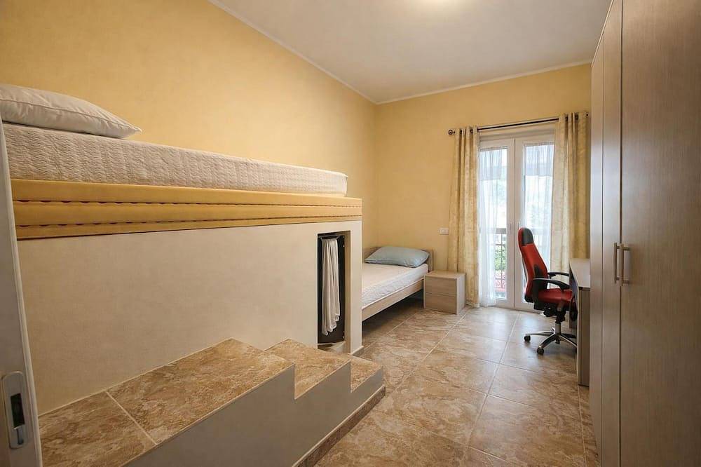 Appartamento intero, Duplex Le Onde - Town Center & Parking, Ceriale, Italy in Ceriale, Riviera di Ponente