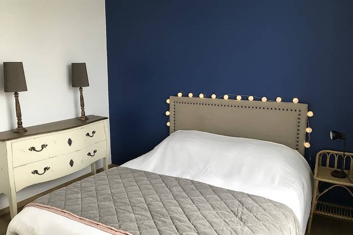 Location de vacances pour 7 personnes, avec terrasse et jardin dans Office De Tourisme Du Chateau D Oleron - 2