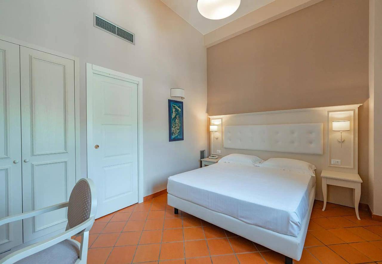 Phi Hotel La Tonnara di Bonagia in Tonnara di Bonagia, Valderice