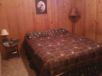 Vacation Rental for 4 Guests in Island Park, Idaho, Picture 3