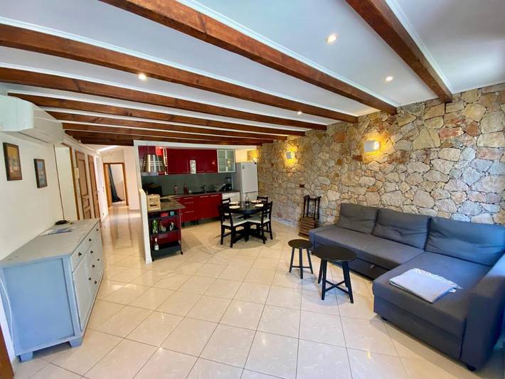 Gîte pour 6 personnes, avec balcon dans Bowling Acropolis Nice