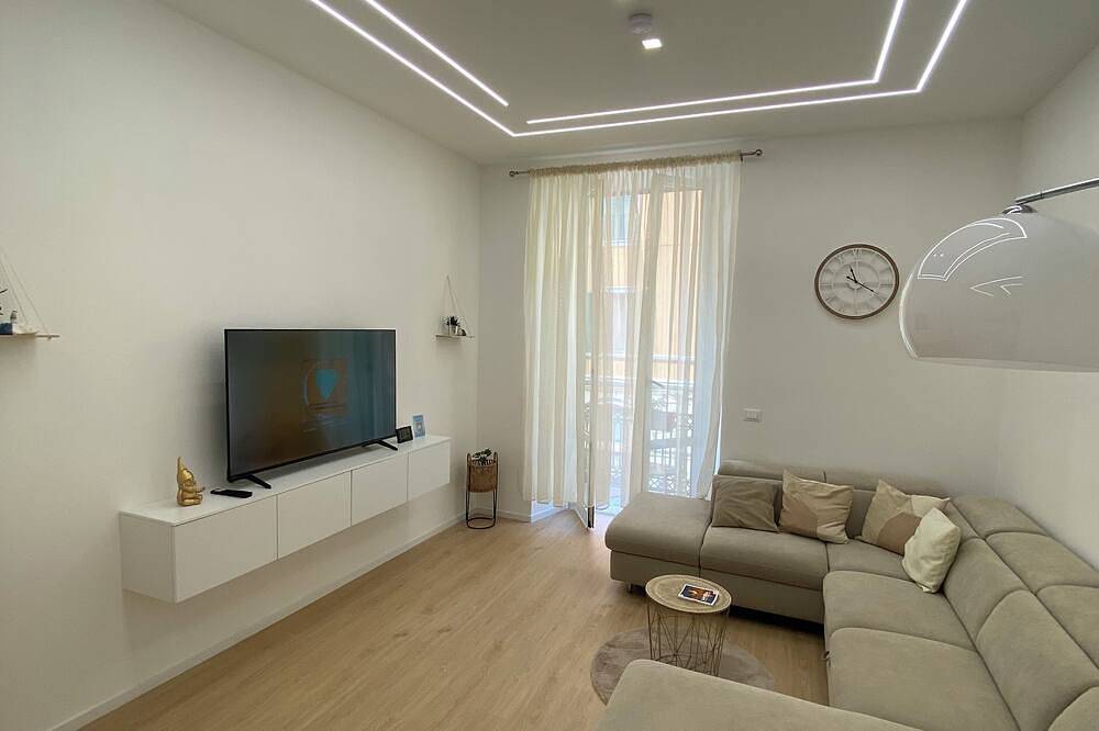 Entire apartment, Montenotte Sea in Savona (City), Savona