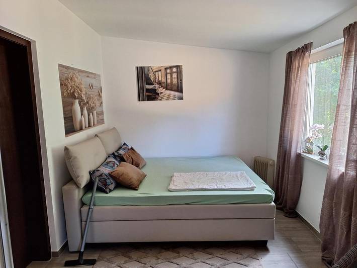 Bed and Breakfast für 3 Personen, mit Balkon und Terrasse sowie Garten und Ausblick in Sprockhövel
