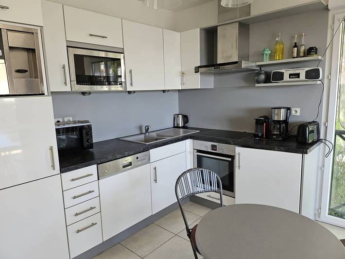 Gîte pour 4 personnes, avec piscine dans Plage de San Peire - 3