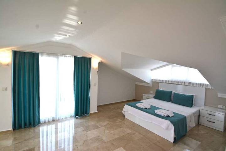 Luxus 3 Schlafzimmer Stadt Villen in Oludeniz zu vermieten mit privatem Pool und Garten in Fethiye, Türkische Ägäis