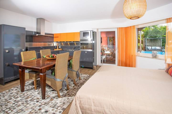 Ferienhaus für 4 Personen, mit Seeblick und Pool sowie Garten im Tessin - 3