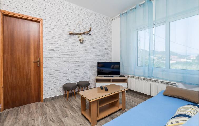 Ferienwohnung für 3 Personen, mit Terrasse in Banjol - 3