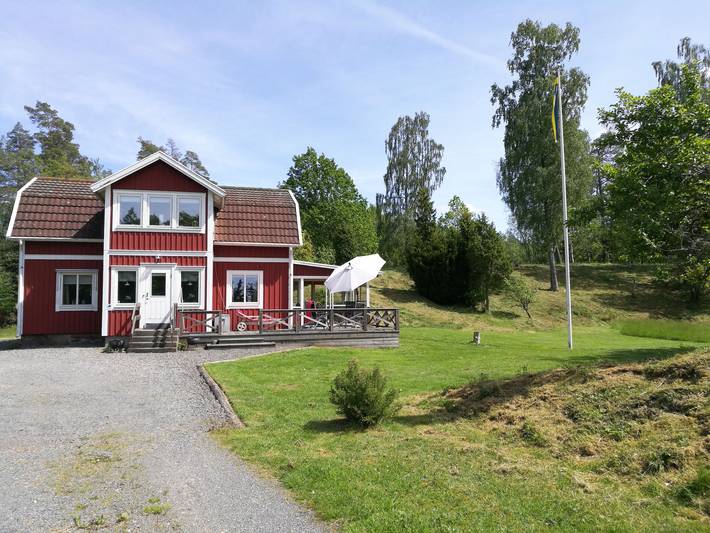 Hus för 12 Personer med trädgård in Jönköpings län