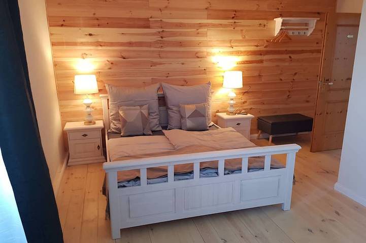 Ferienhaus für 20 Personen, mit Garten und Terrasse sowie Sauna, mit Haustier in Altenberg - 4