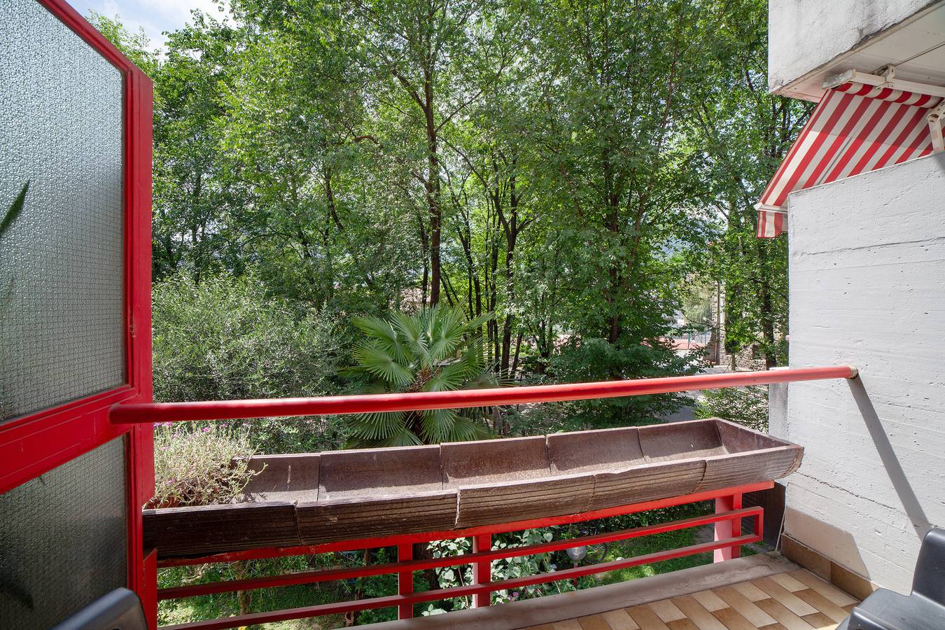 Gehele studio, Studio 'Una Rosa Blu' met uitzicht op de bergen, balkon en Wifi in Untermais, Meran
