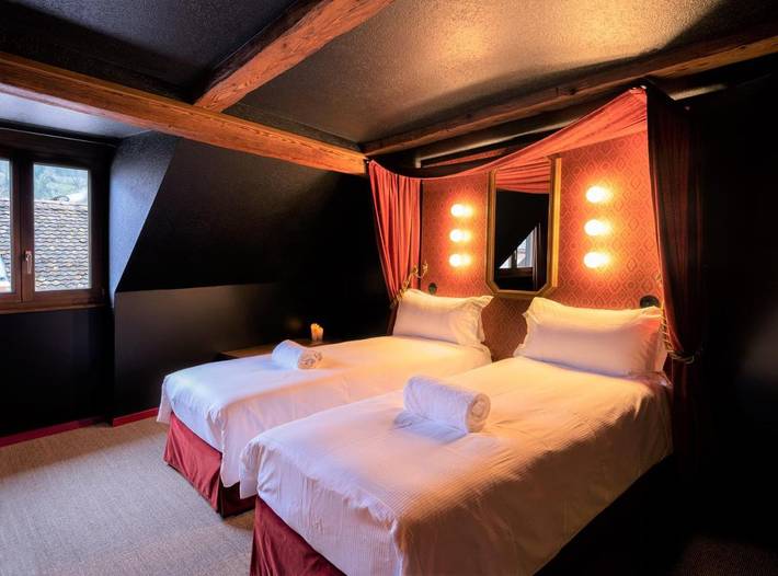 Hôtel pour 2 personnes, avec jardin et vue, animaux acceptés dans Saint-Ursanne - 2