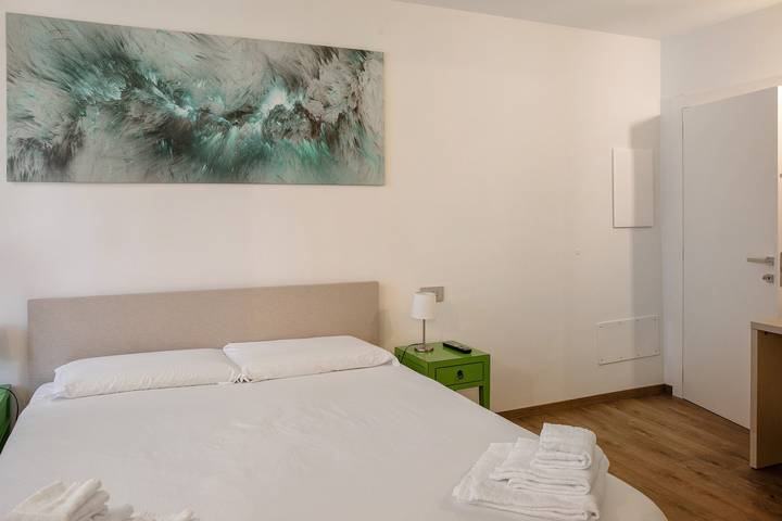 Holiday Home 'Verde' with Mountain View, Wi-Fi and Air Conditioning in Torchione-Moia, Albosaggia