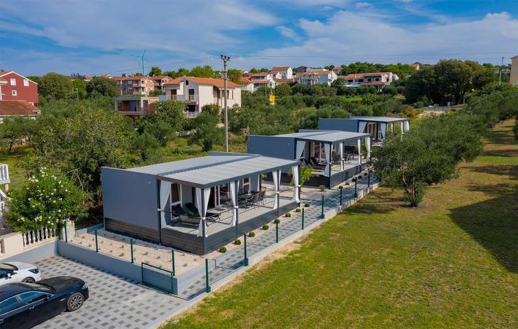 Ferienhaus für 6 Personen, mit Terrasse in Sveti Filip i Jakov - 3