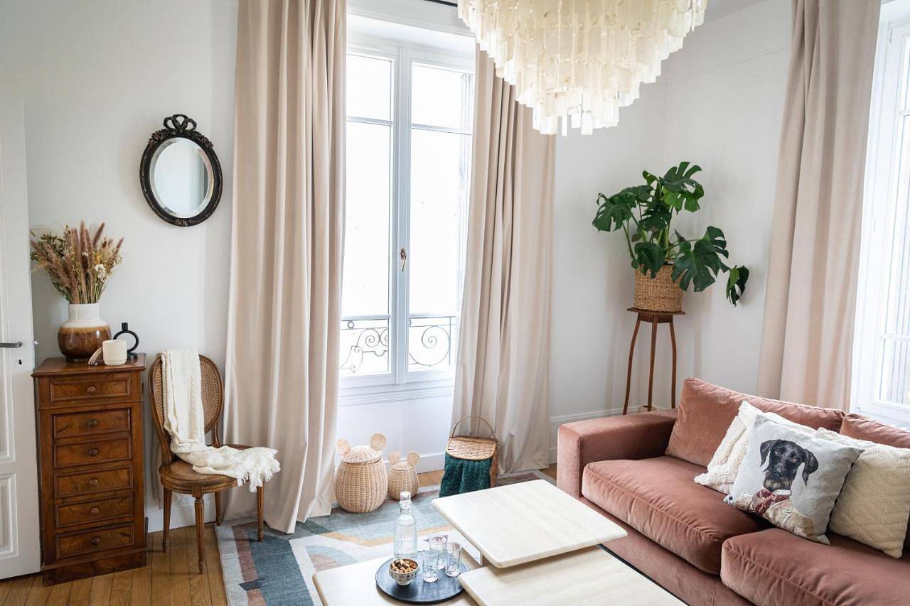 King Suite in Lesches, Seine-et-Marne