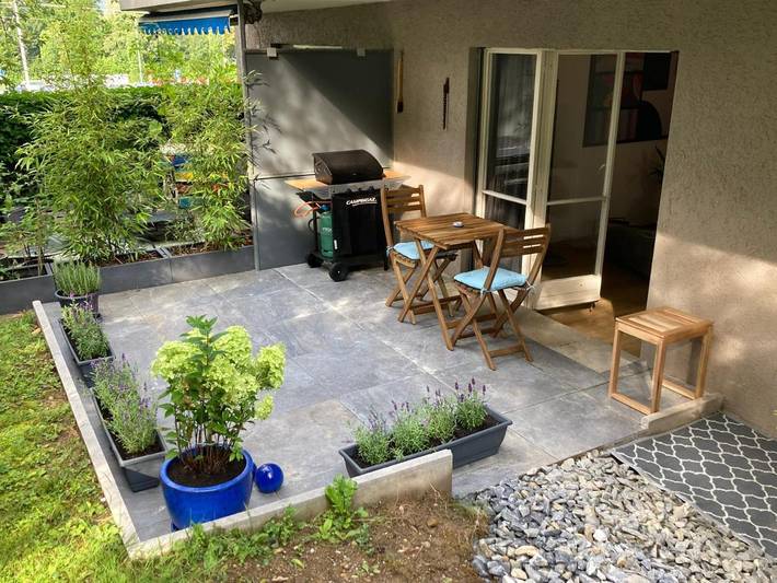 Ferienwohnung für 2 Personen, mit Ausblick und Seeblick sowie Garten und Terrasse in Zürich - 2
