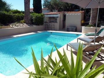 Chambre d’hôte pour 2 personnes, avec piscine et jardin à Martigues