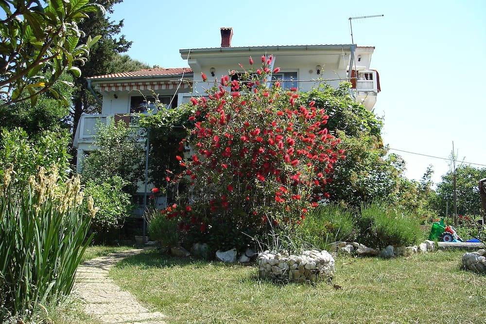 Apartamento entero, Apartamento de una habitación con una terraza Kampor, Rab (A-5014-b) in Kampor, Rab