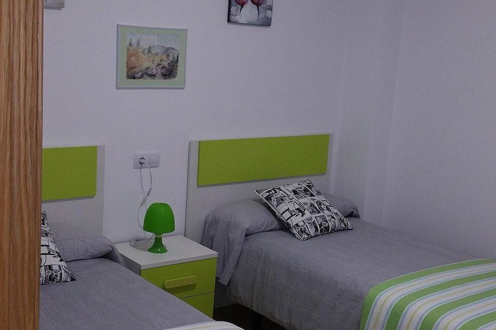 Apartamento entero, Descubrir y disfrutar en familia.<br>Mar - Monte y gastronomia in Riveira, Rias Baixas