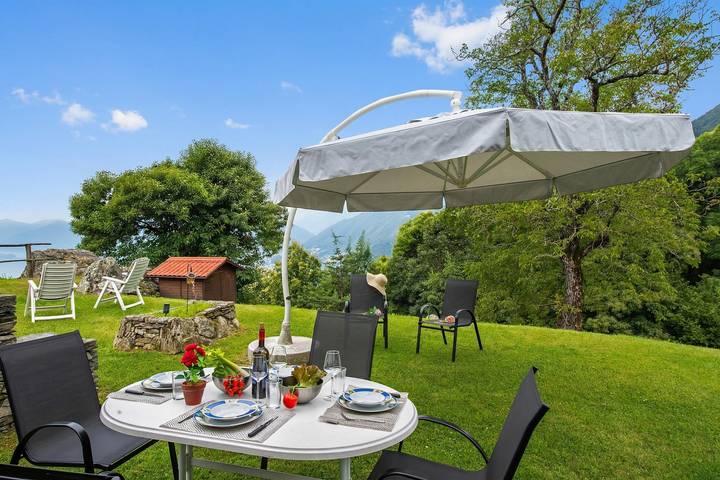 Ferienhaus für 4 Personen, mit Balkon und Kinderpool sowie Seeblick am Lago Maggiore (Schweiz) - 2