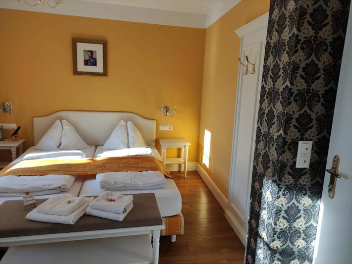 Location de vacances pour 2 personnes, avec jardin ainsi que terrasse et jacuzzi, animaux acceptés dans Korneubourg - 2