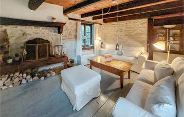 Maison De Vacances pour 5 Personnes dans Olliergues, Massif central, Photo 2