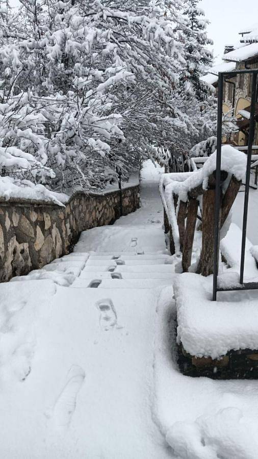 Casa vacanza per 6 persone, con terrazza e panorama nonché giardino in Abruzzo