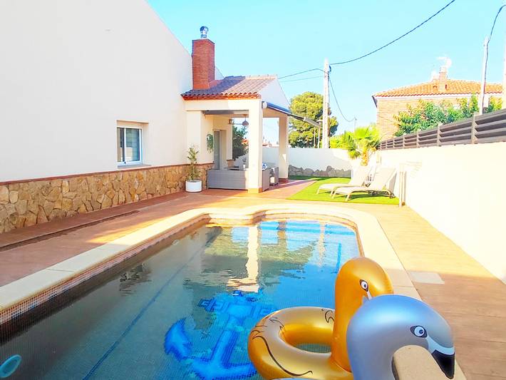 Casa rural para 6 personas, con Terraza y Jardín en Vilanova de Escornalbou