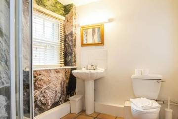 Holiday Apartment for 6 People in Dublin, County Dublin, Photo 3