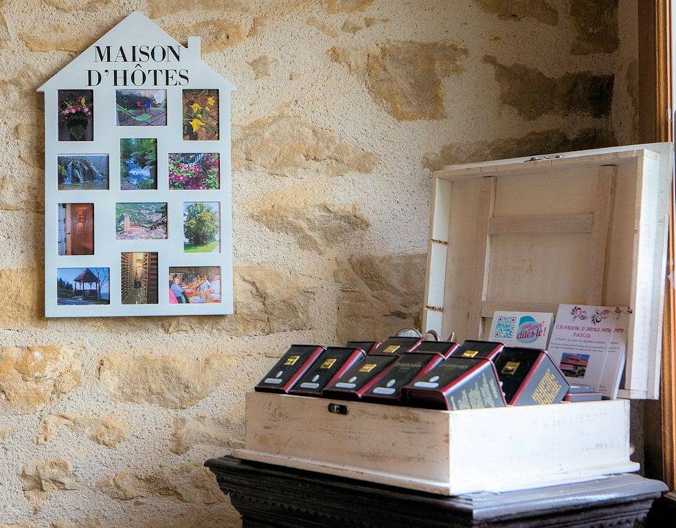 P O M ' Paille - Chambre Tulipe de Vigne in Pupillin, Jura