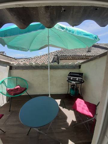 Gîte pour 3 personnes, avec terrasse à Bourg-Saint-Andéol