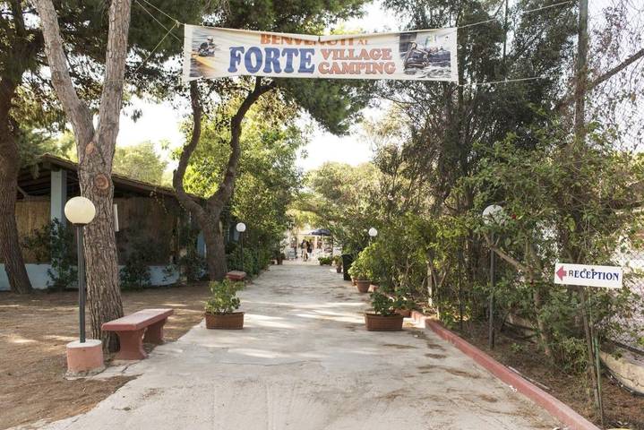 Camping für 5 Personen, mit Haustier auf Sizilien - 2