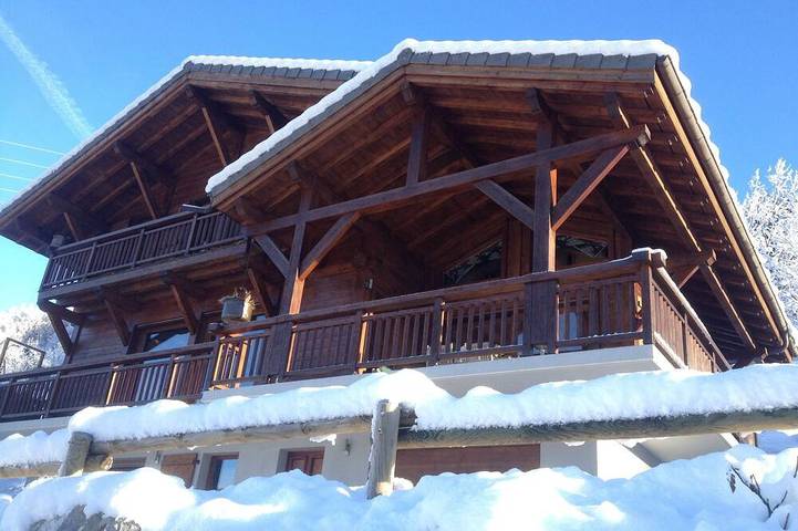 Chalet pour 8 personnes, avec Jacuzzi à Abondance