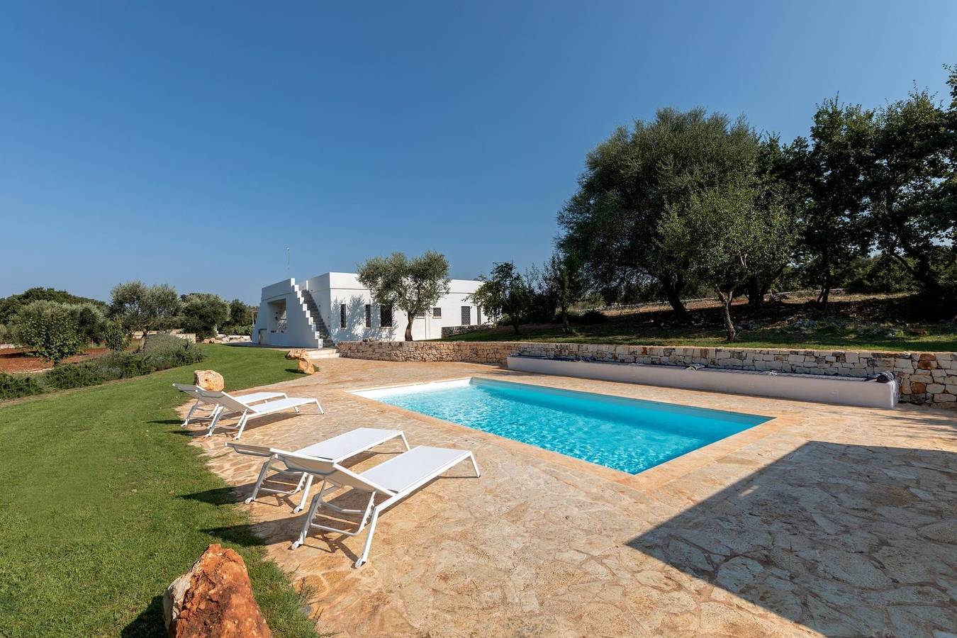 Trullo delle Stelle avec piscine privée à louer dans les Pouilles in San Michele Salentino, Salento