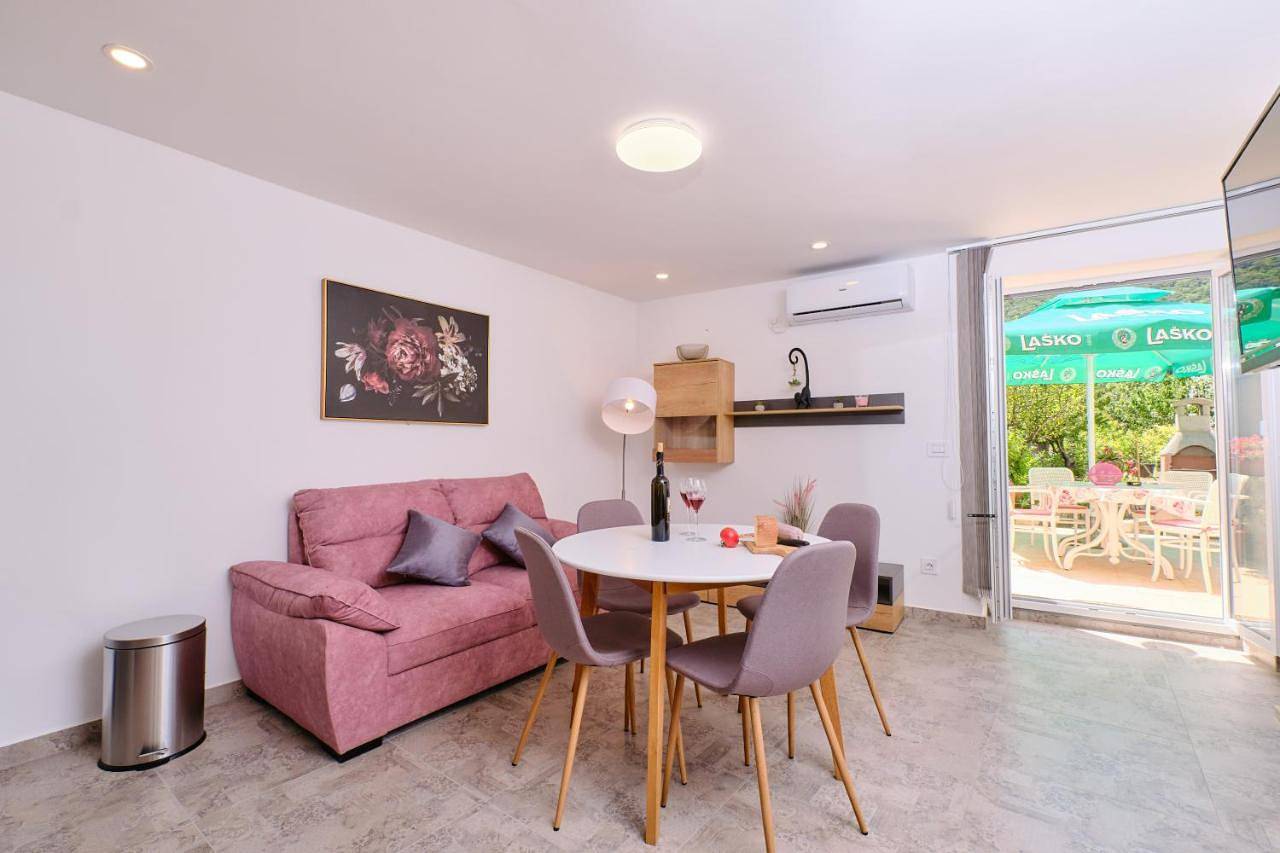 Ganze Wohnung, Two-Bedroom Apartment in Cunski, Lošinj (Kvarner Bucht)