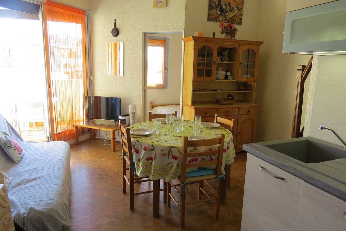 Appartement de vacances entier, Appartement proche de la plage avec parking privé 6Fm34B1 in Le Barcarès, Côte d'Améthyste