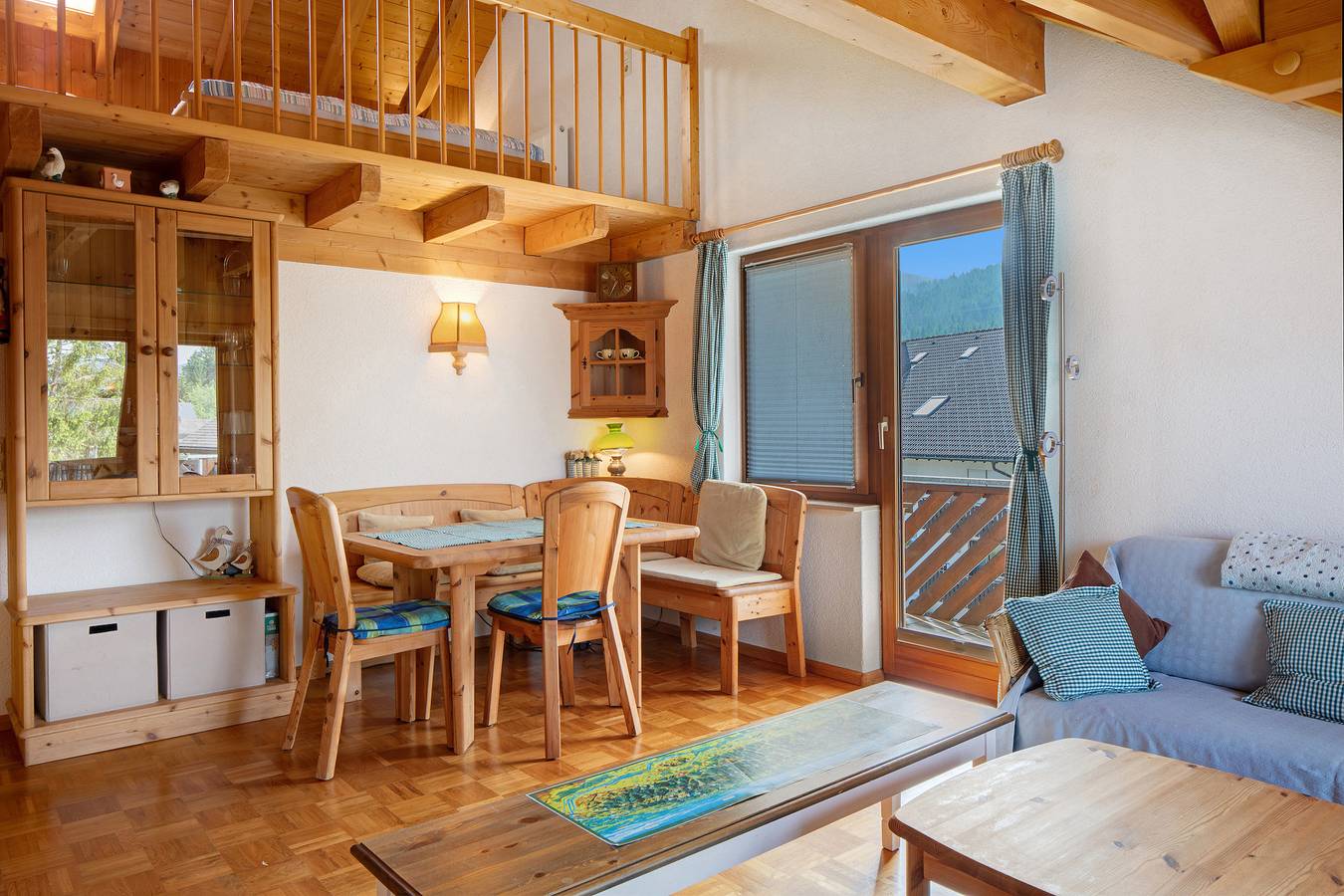 Ganze Wohnung, Apartment 'Cheny' mit Bergblick, Balkon und Wlan in Suedlicher Schwarzwald, Titisee-Neustadt