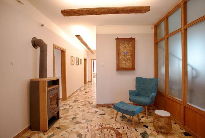 Ferienwohnung für 6 Personen, mit Terrasse und Ausblick in Naturns - 2
