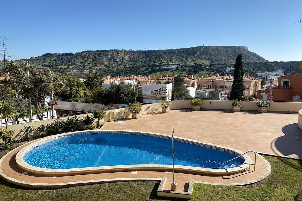 Villa for 6 People in Luz, Faro District