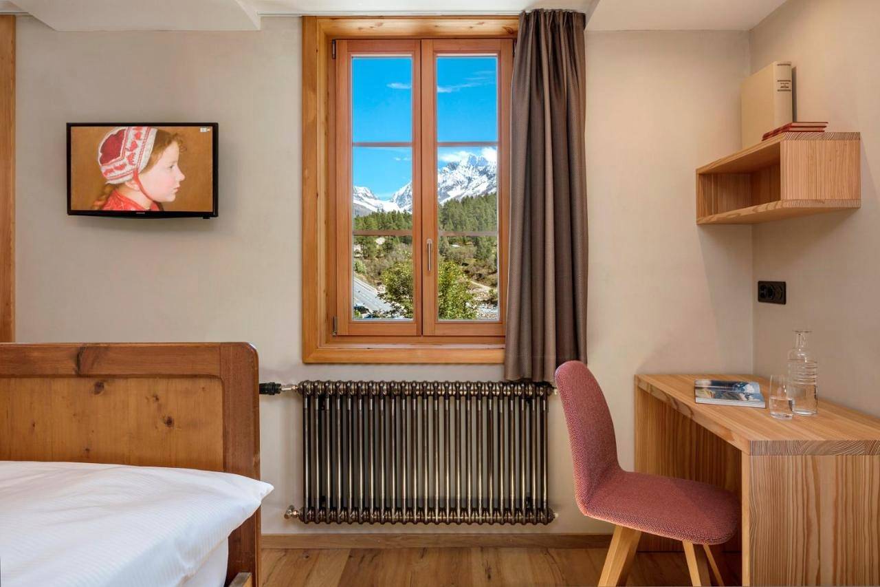 Superior Double Room in Weissenried, Blatten