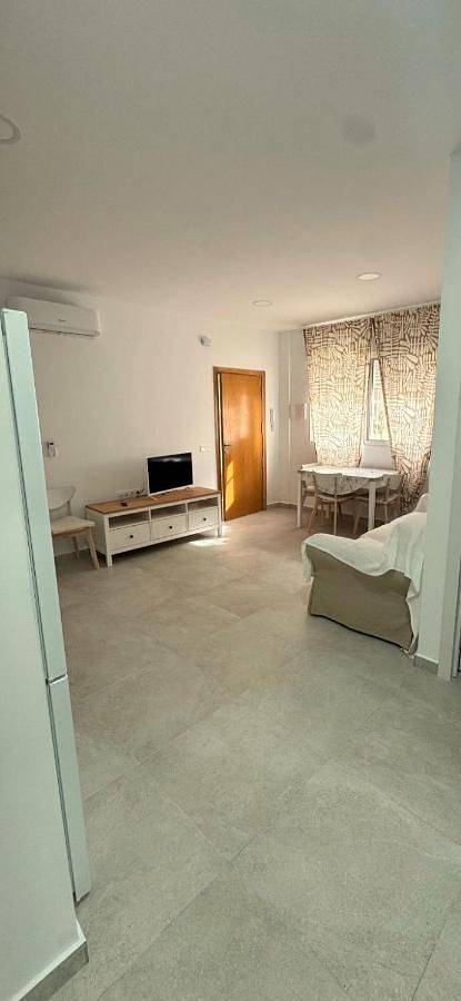 Gîte pour 4 personnes, avec jardin et vue, adapté aux familles à Fortuna - 2